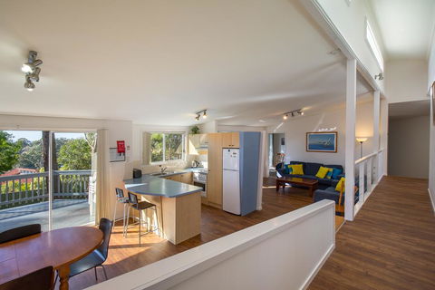 Breeze In Mollymook Beach - Events Australia 0