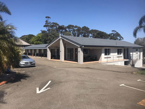 Breeze Inn - Events Australia 0