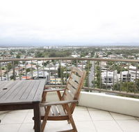 Broadwater Shores Waterfront Apartments - Events Australia