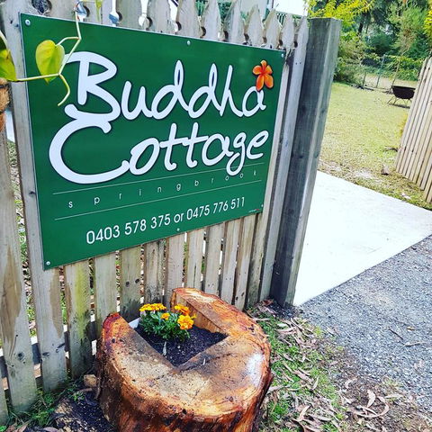 Buddha Cottage Springbrook - Events Australia 3