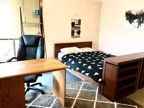 Budget Clayton Homestay - Tourism Bookings 2
