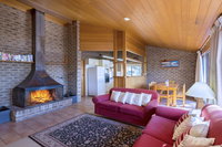 Bundilla 4- Townhouse with Wifi