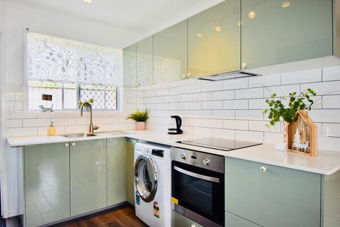 Burrows Apartment - Events Australia 0