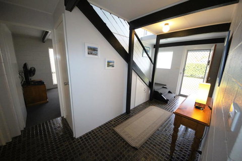 By The Beach At South West Rocks - Events Australia 3