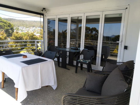 C'est La Vie - Events Australia 1