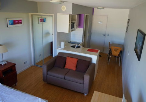 Cabarita Studio - Tourism Bookings 2