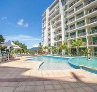 Cairns Esplanade 2 Bed 2 Bath Resort Hotel - Events Australia