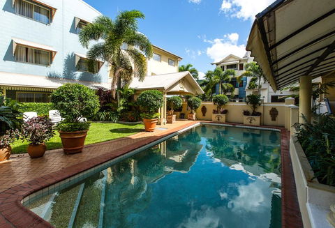 Cairns Queens Court - Events Australia 1