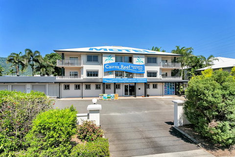 Cairns Reef Apartments & Motel - Events Australia 0