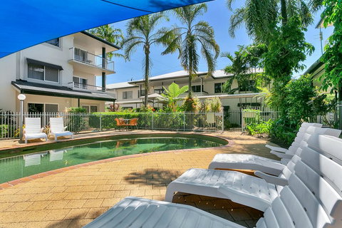 Cairns Reef Apartments & Motel - Events Australia 3
