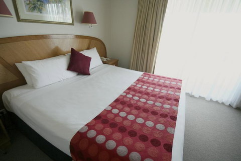 Cairns Sheridan Hotel - Events Australia 3