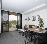 CANBERRA CHIC-hosted byL'Abode Accommodation - Events Australia