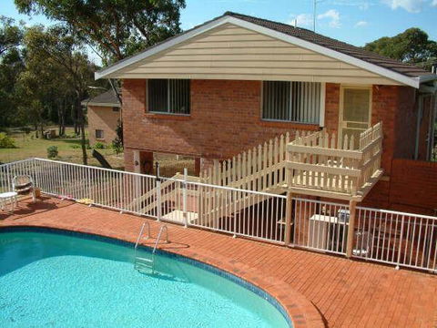 Canberra Cres 2E Burrill Lake, Upstairs Apartment - Events Australia 0