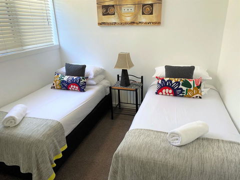 Canberra Short Term And Holiday Accommodation - Events Australia 1