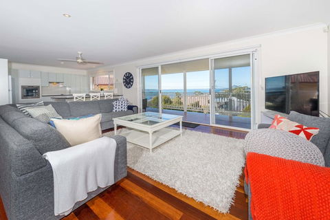 Canomii Close 24 - Nelson Bay - Events Australia 1