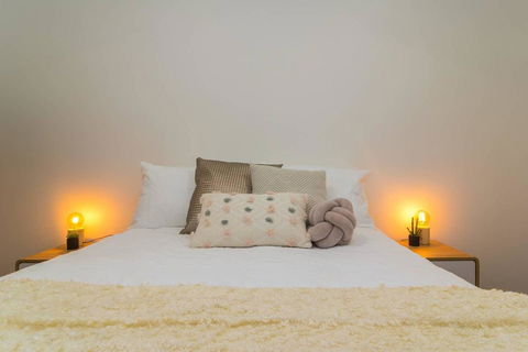 Canopy @ 44-Minutes From The CBD, Train And Cafes - Wifi - Nespresso - Amenities - Events Australia 1