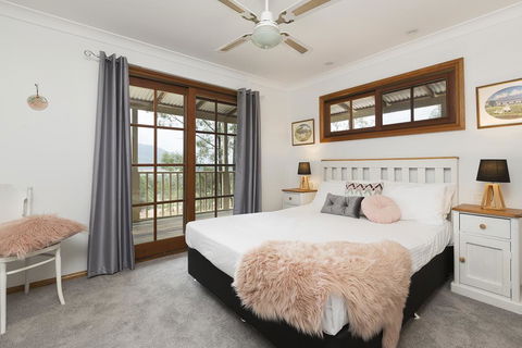 Cants Cottage - Events Australia 1