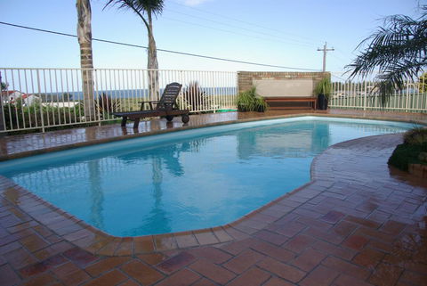 Captain's Quarters Bermagui - Events Australia 3