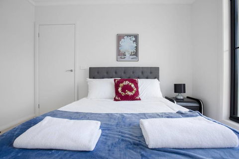 Captivating Large 4BR@Narre Warren - Events Australia 0