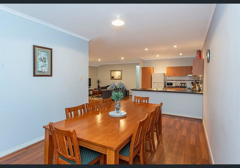 Cardiff St House - Events Australia 3