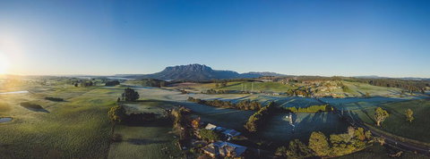 Carinya Farm Holiday Retreat - Events Australia 1