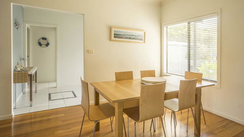 Carroll Ave 76 - Events Australia 0
