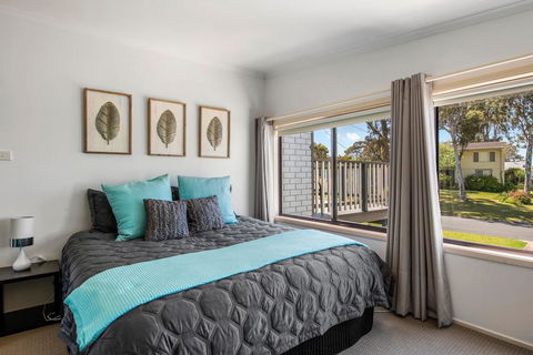 Carroll Ave 85 Mollymook - Events Australia 3