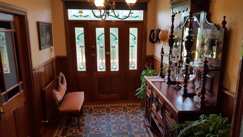 Cascades Manor Luxury Homestay Katoomba - Events Australia 3