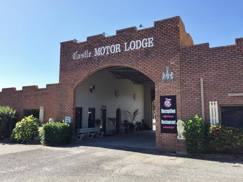 Castle Motor Lodge - Events Australia 0