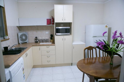 Cave Place Units - Events Australia 1