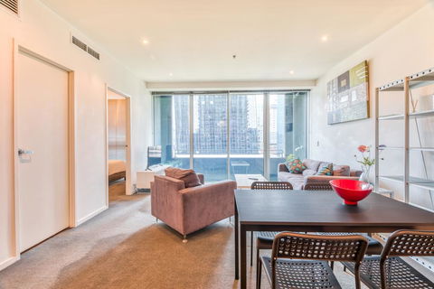 CBD, Collins St Address, Near Southern Cross - 2 Beds - Events Australia 1