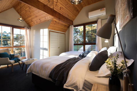 Cedar And Stone - Events Australia 3