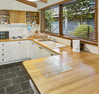 Cedar Cottage - Close to water and pet friendly - Events Australia