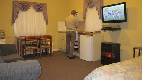 Cedar Lodge Cabins - Tourism Bookings 1