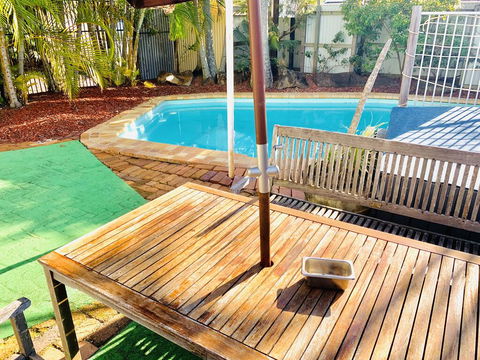 Central Motel Mooloolaba - Events Australia 0