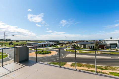 Centreside Ocean Views 59 - Events Australia 0