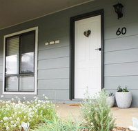 Charlottes Honor - River  Golf Cottage - Events Australia