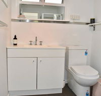 Charming 1 Bedroom Apartment in Leafy Green Hawthorn - Events Australia