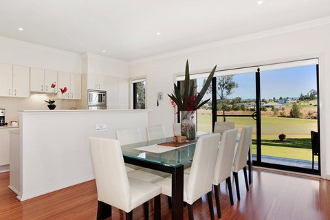 Chateau Shiraz - Events Australia 1