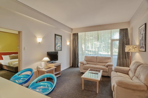 Chifley On South Terrace - Events Australia 2