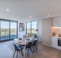 Chloe Serviced Apartment 2 Bedroom Deluxe - Events Australia