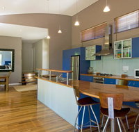 Chriscross Retreat 9 Cross Street - Events Australia