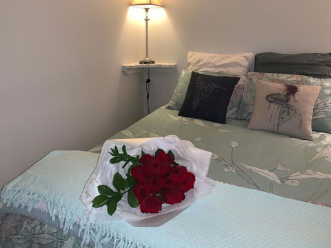 Churchill's B&B Twin Spa Getaway - Events Australia 2