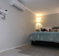 Churchill's BB twin spa getaway - Events Australia