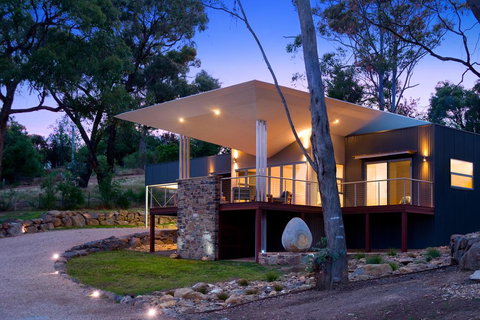 Cinque - Events Australia 0