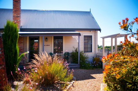 Circa Ruby Mint - Events Australia 3