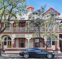 City Apartments at Cecil Mansions - Events Australia