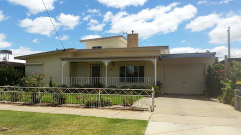 City Holiday Home Mildura - Events Australia 0