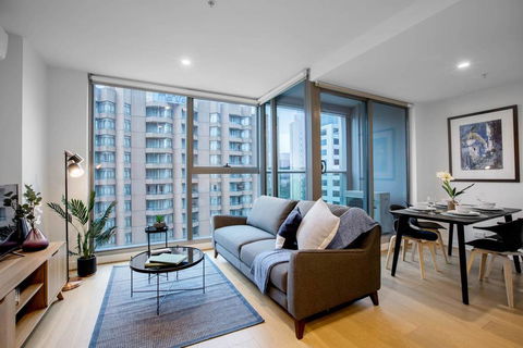 City Living@Best Location With 2 Beds In Melbourne - Events Australia 0