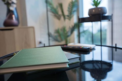 City Living@Best Location With 2 Beds In Melbourne - Events Australia 1